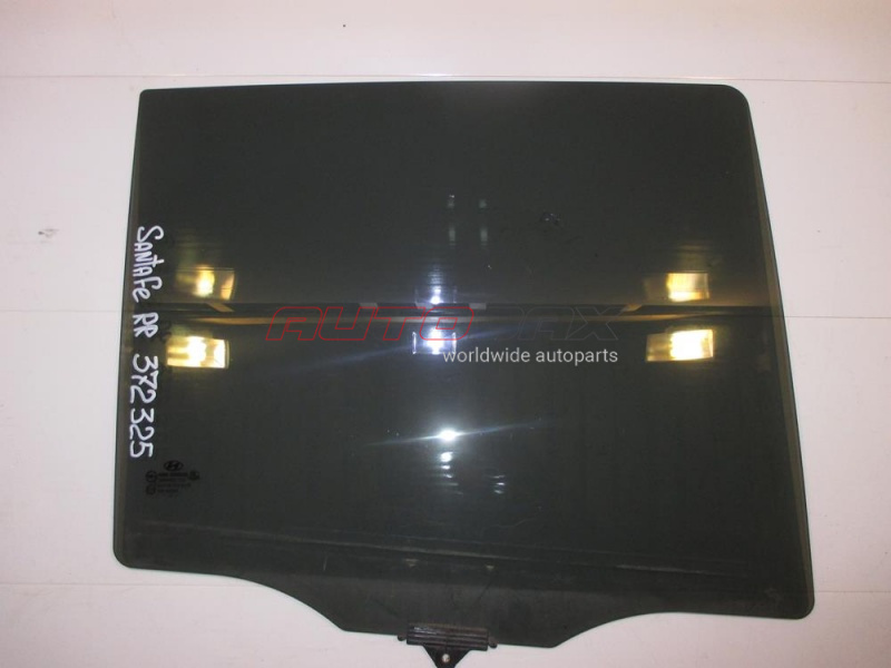 Glass Rear Right Santa Fe (CM) 2005>2012