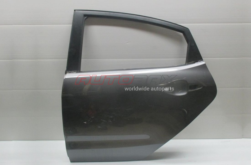 Door Rear Left Rio 2011>