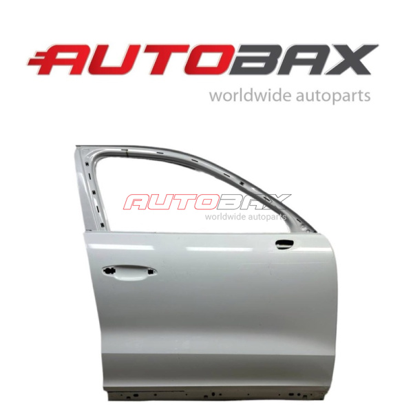 Door Front Right Porsche Cayenne 2017>