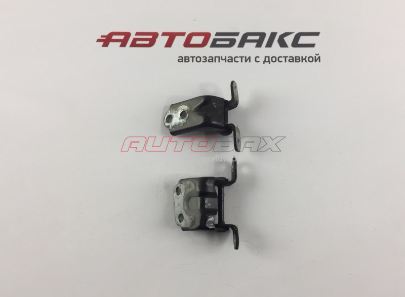 Door Hinge Rear Left Tribeca (B9/W10) 2005>