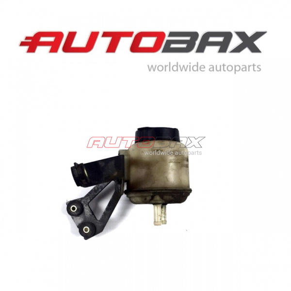 Power steering reservoir Infiniti QX-56 (Z62) 2010>