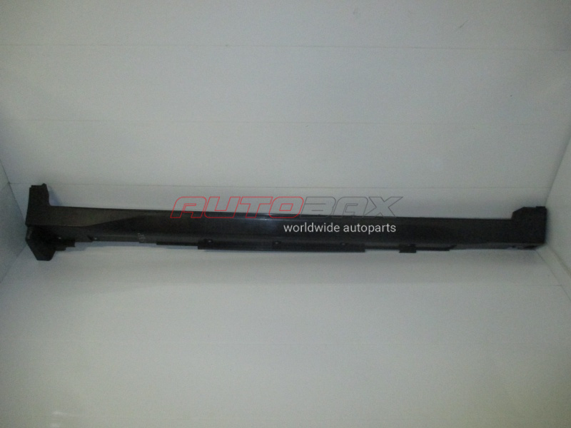 Door sill trim Nissan X-Trail (T32) 2014>