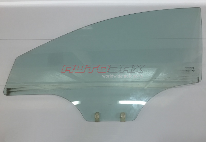 Glass Front Left Rio 2011>