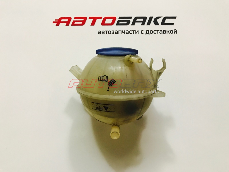 Expansion tank Audi Q3 2012>