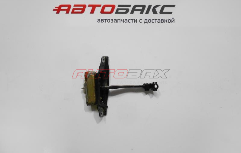 Door Stop M-35/45 (Y50) 2004>2009